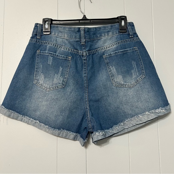 Jean Shorts - Picture 7 of 9